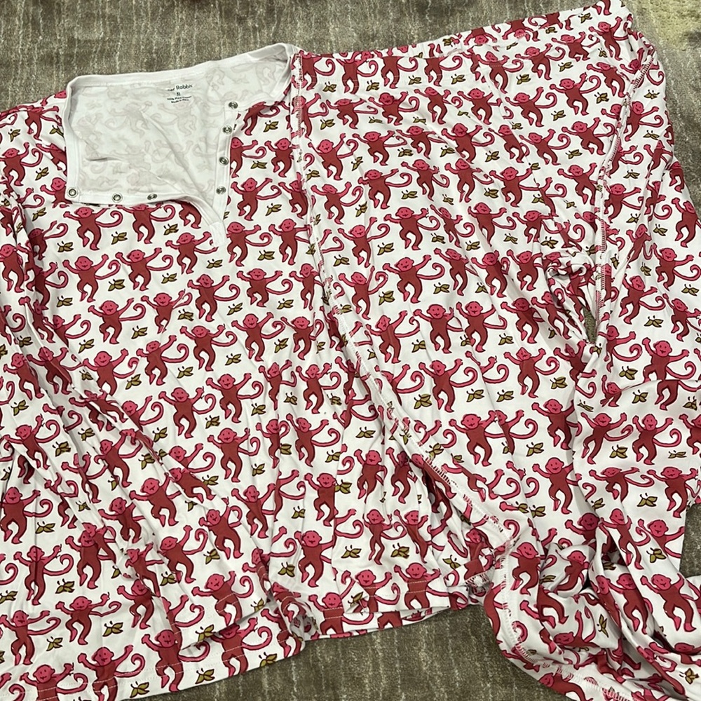 roller rabbits monkeys